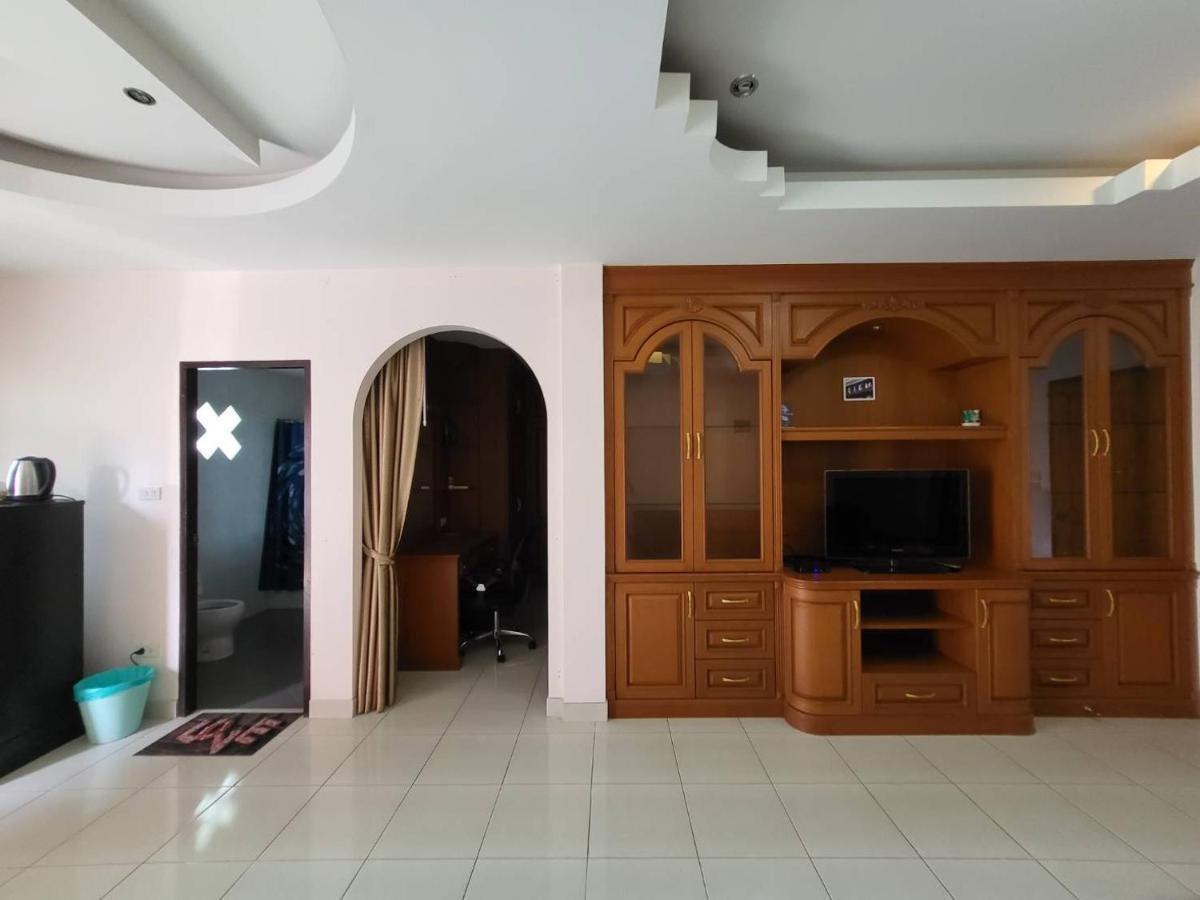 Marin House Pattaya Leilighet Eksteriør bilde