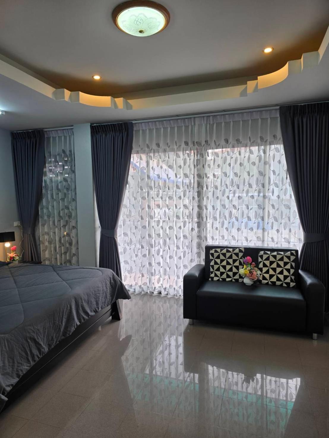 Marin House Pattaya Leilighet Eksteriør bilde