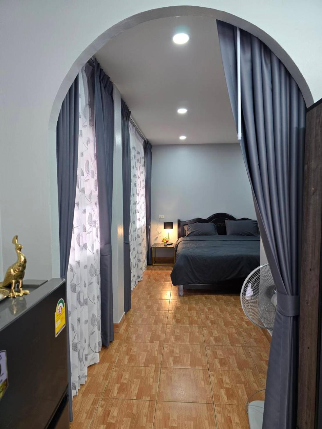 Marin House Pattaya Leilighet Eksteriør bilde
