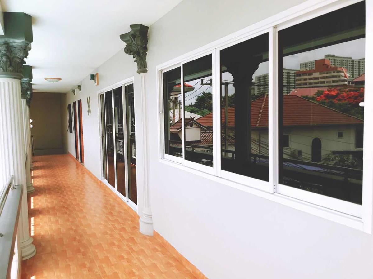 Marin House Pattaya Leilighet Eksteriør bilde
